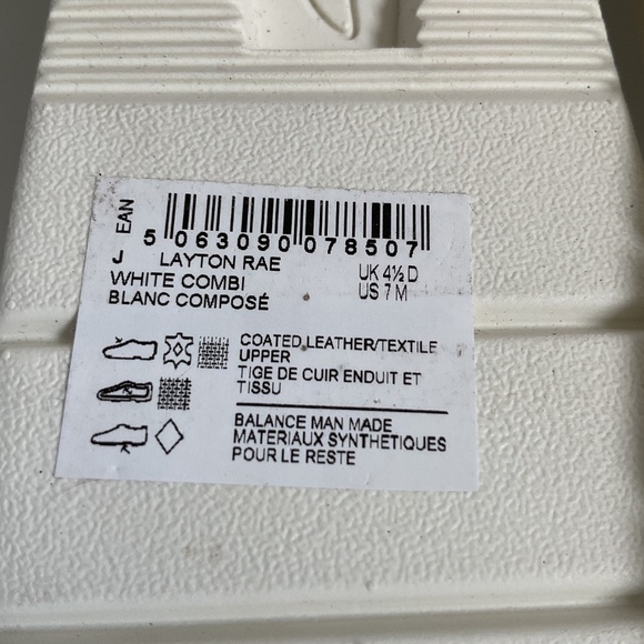 Clarks Women's Layton Rae Leather Sneakers Sz 7 White Zipper - Picture 10 of 10